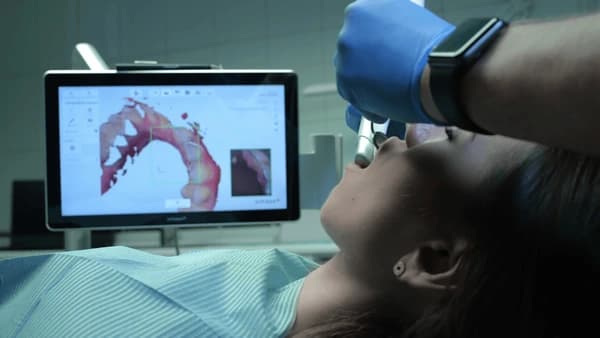 3-D imaging technology in use